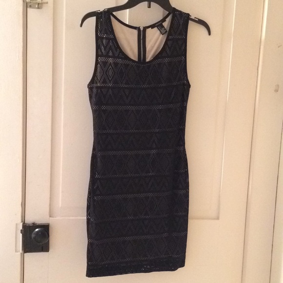Forever 21 Dresses & Skirts - Black dress from Forever 21.  Size S
